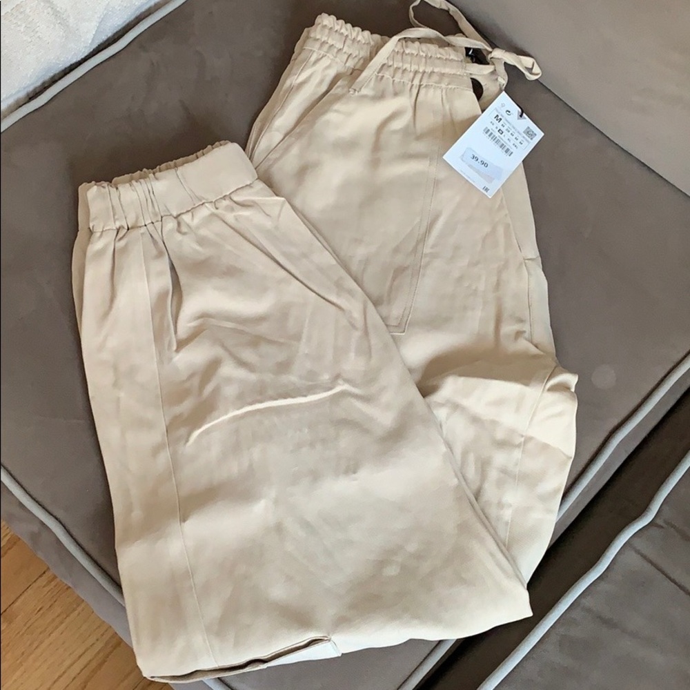 Beige cargo joggers pants